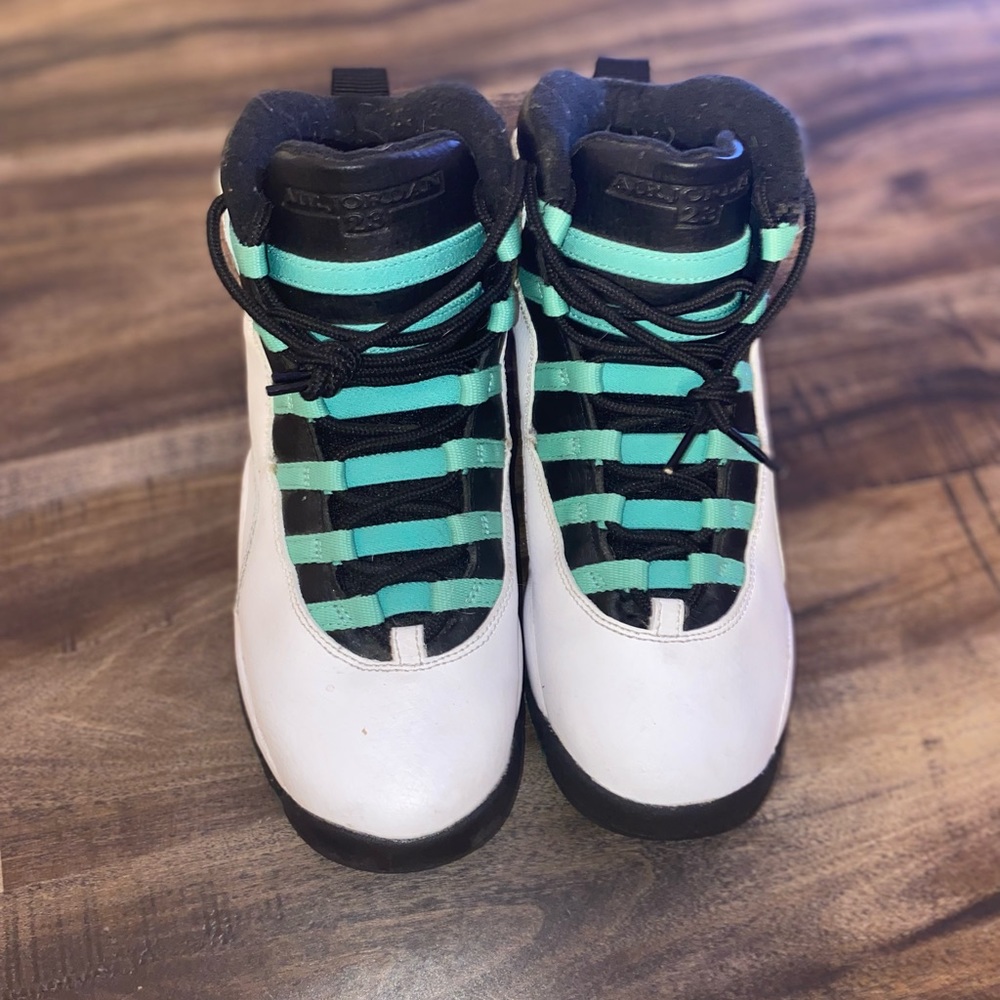 Jordan 10 ‘Bleached Turquoise’. No box. Slighty worn.